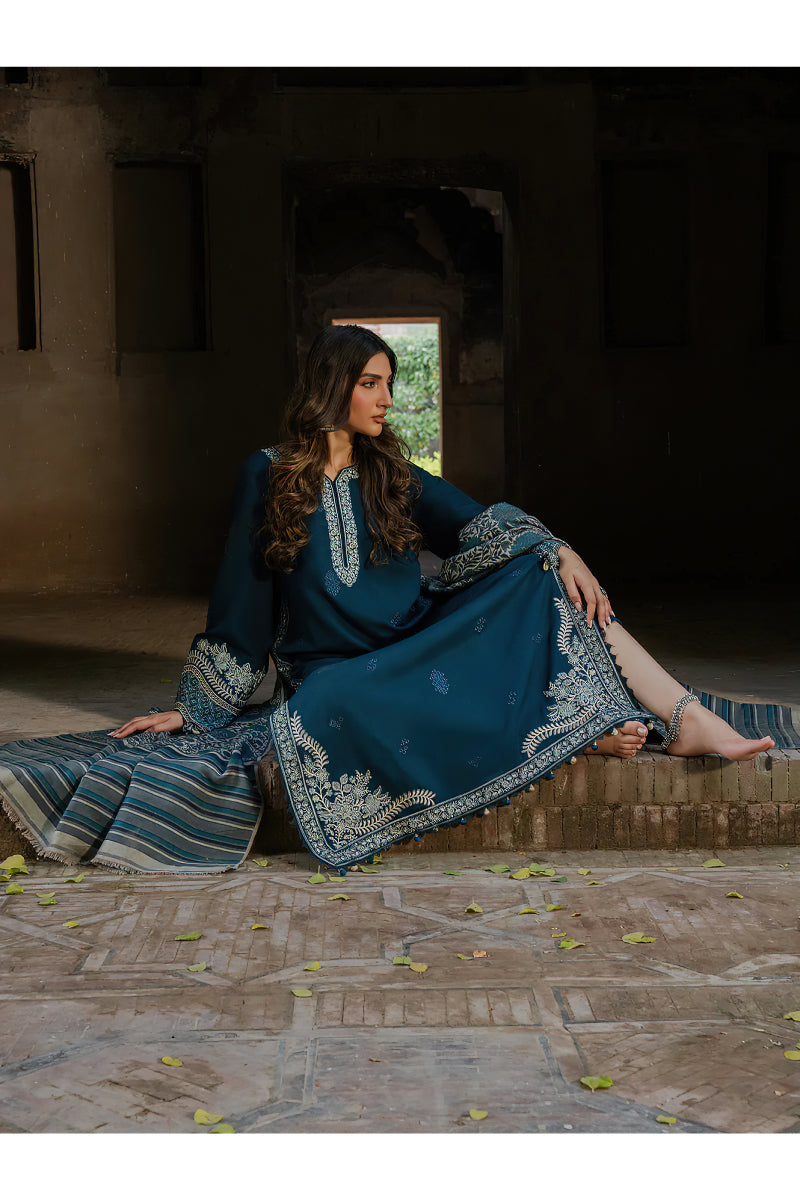 🌸 Izel Lawn 3-Piece Embroidered Suit | ZA-813