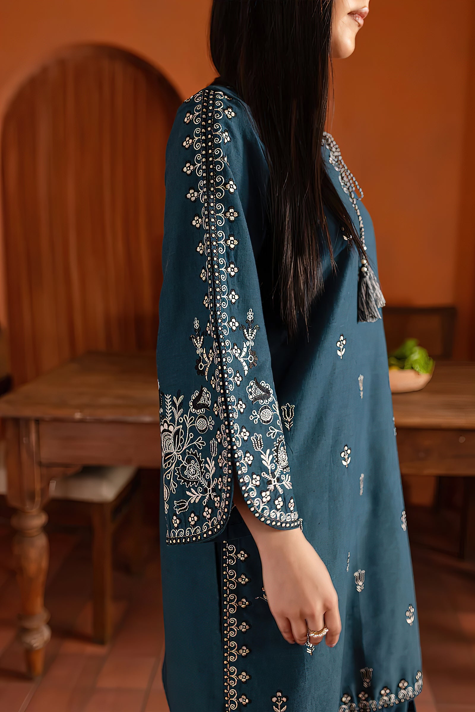*_Batik 6167_*