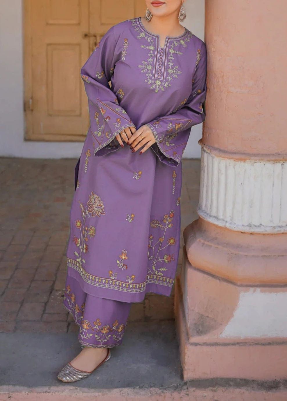 UG Unstitched 2 Piece Emb LAWN