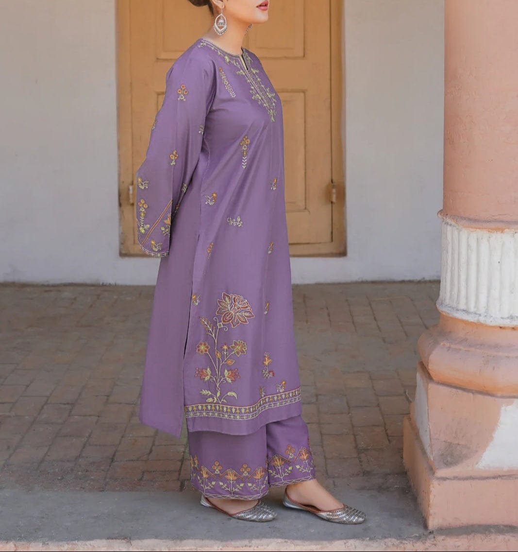 UG Unstitched 2 Piece Emb LAWN